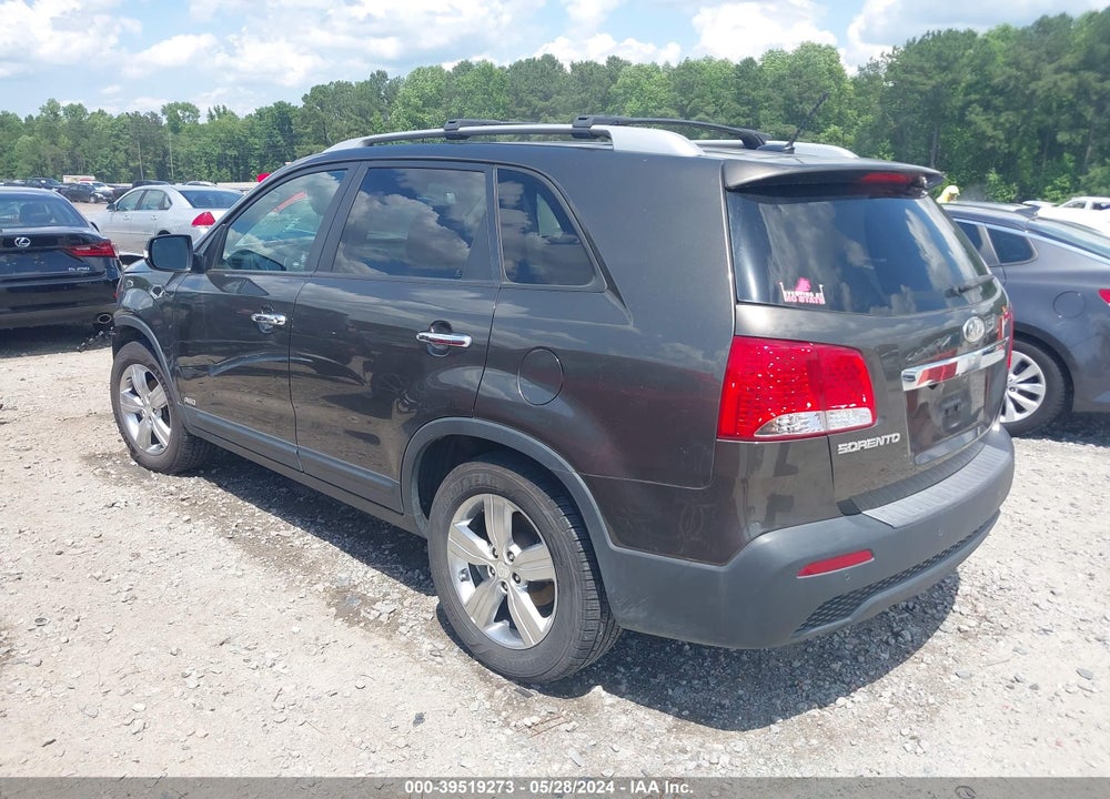 2013 KIA SORENTO EX VIN: 5XYKUDA63DG414851