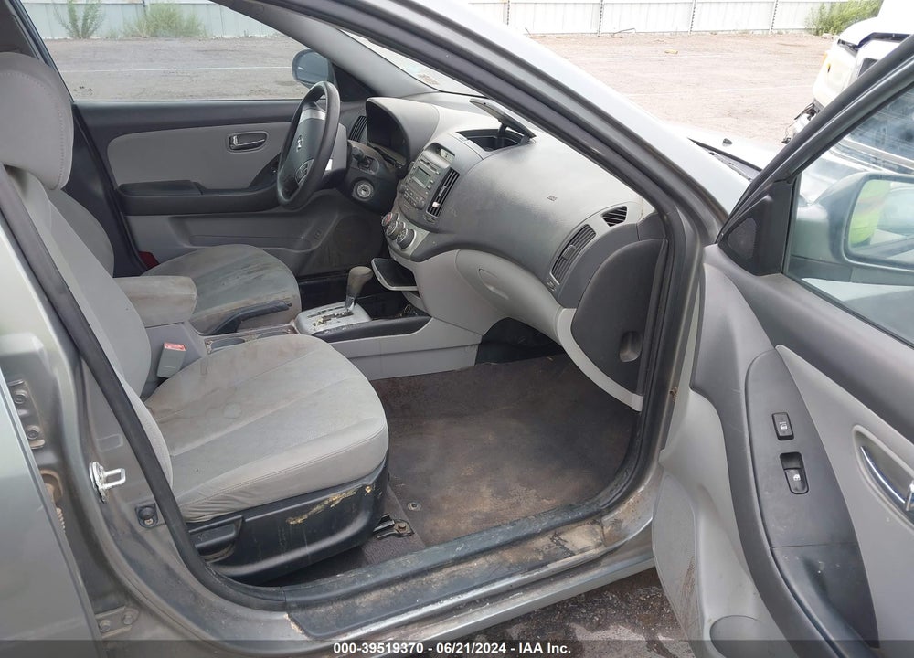 2010 HYUNDAI ELANTRA GLS VIN: KMHDU4AD6AU841292