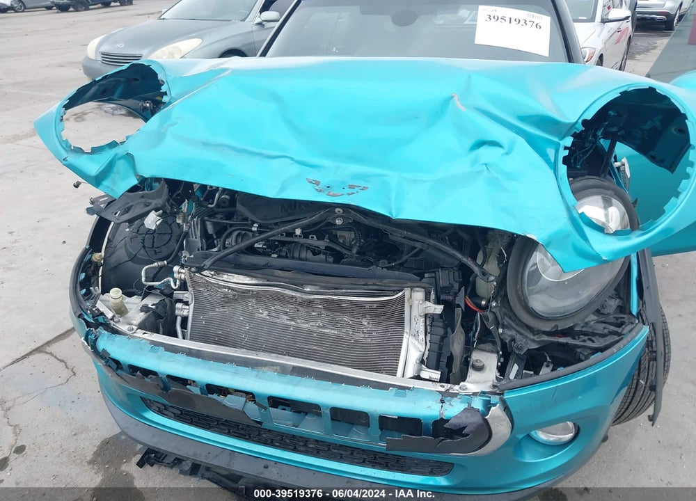 2018 MINI CONVERTIBLE COOPER VIN: WMWWG5C57J3D01262
