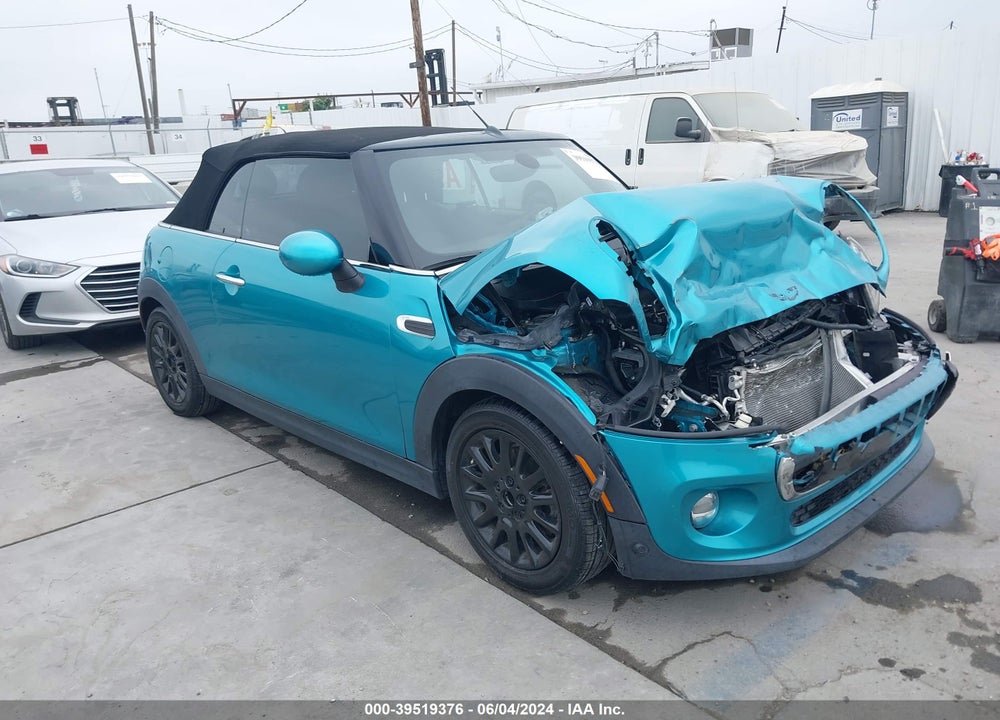 2018 MINI CONVERTIBLE COOPER VIN: WMWWG5C57J3D01262