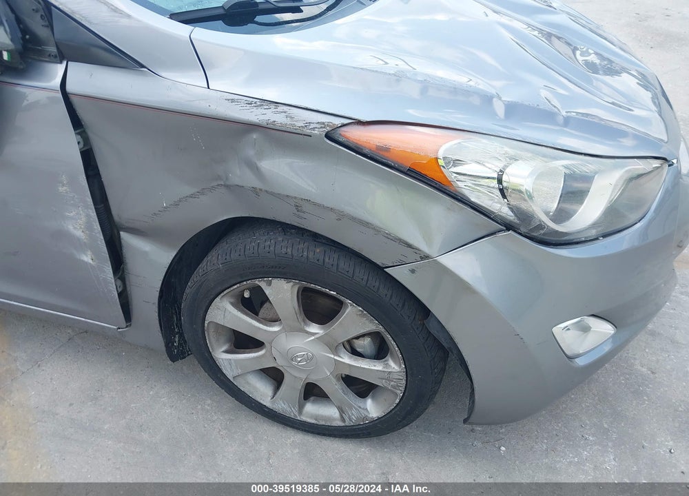 2013 HYUNDAI ELANTRA LIMITED VIN: KMHDH4AE2DU662278