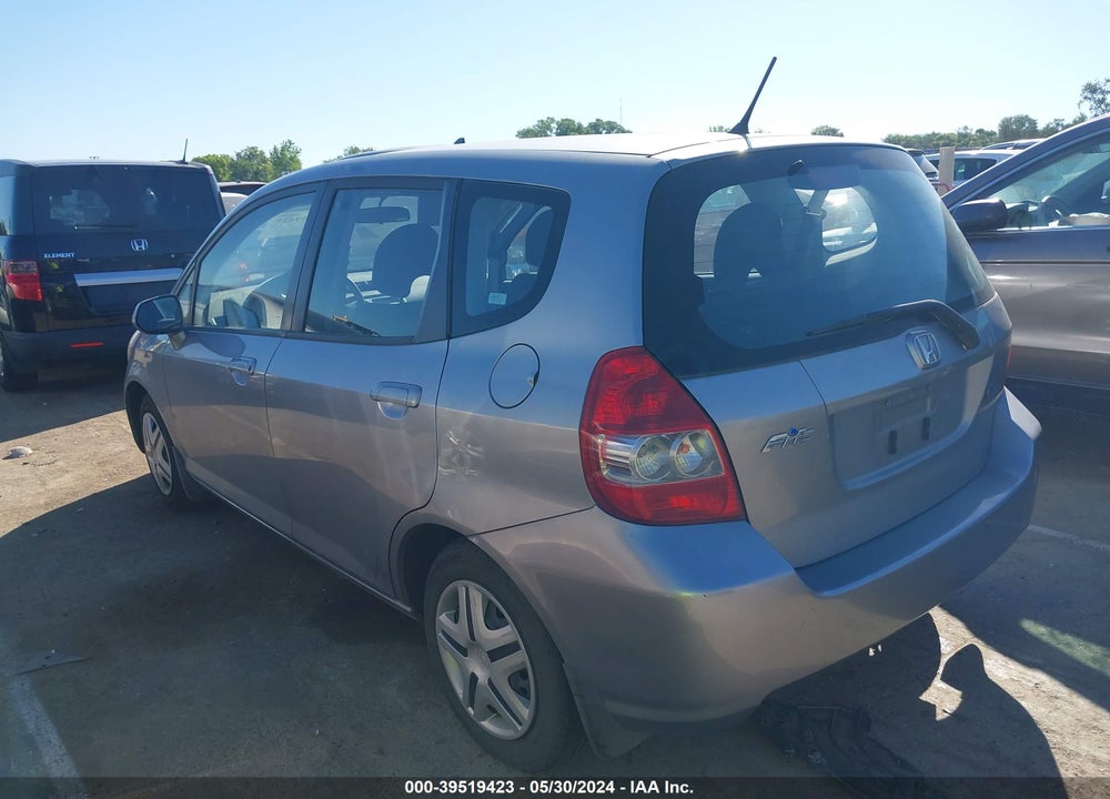 2008 HONDA FIT VIN: JHMGD38478S031739