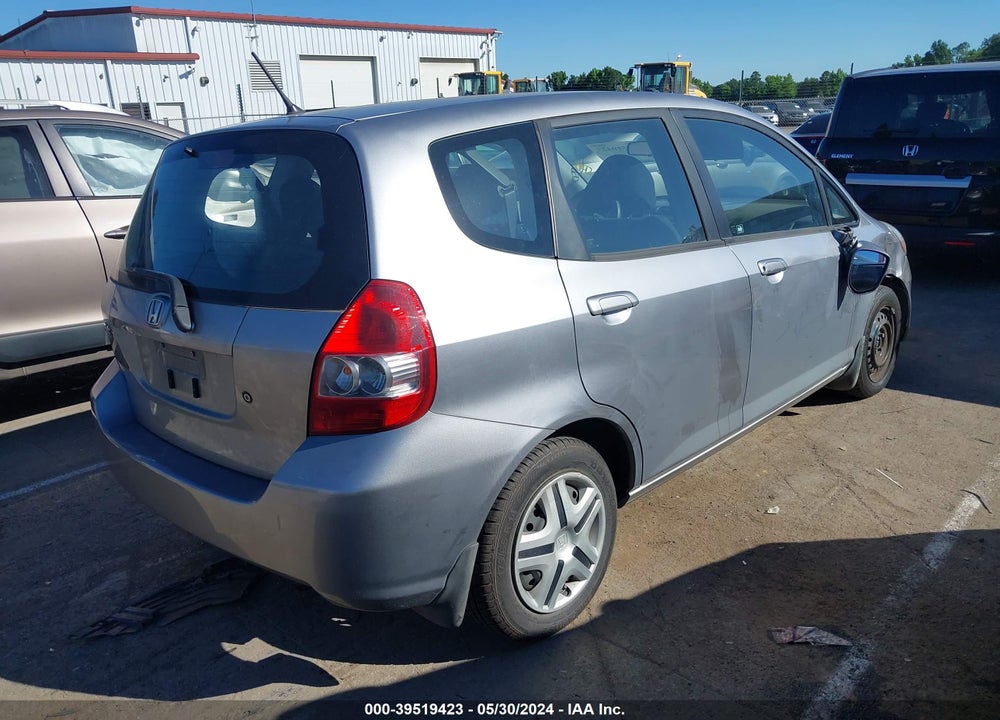 2008 HONDA FIT VIN: JHMGD38478S031739