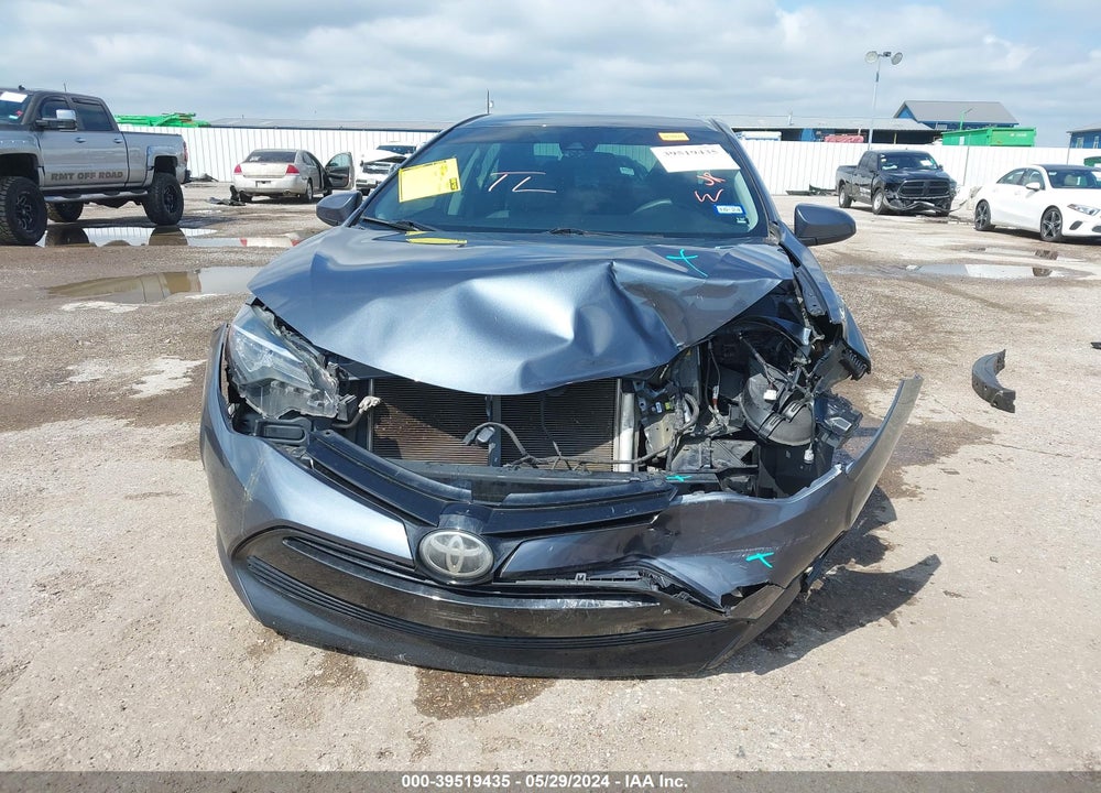 2017 TOYOTA COROLLA LE VIN: 2T1BURHE0HC786577