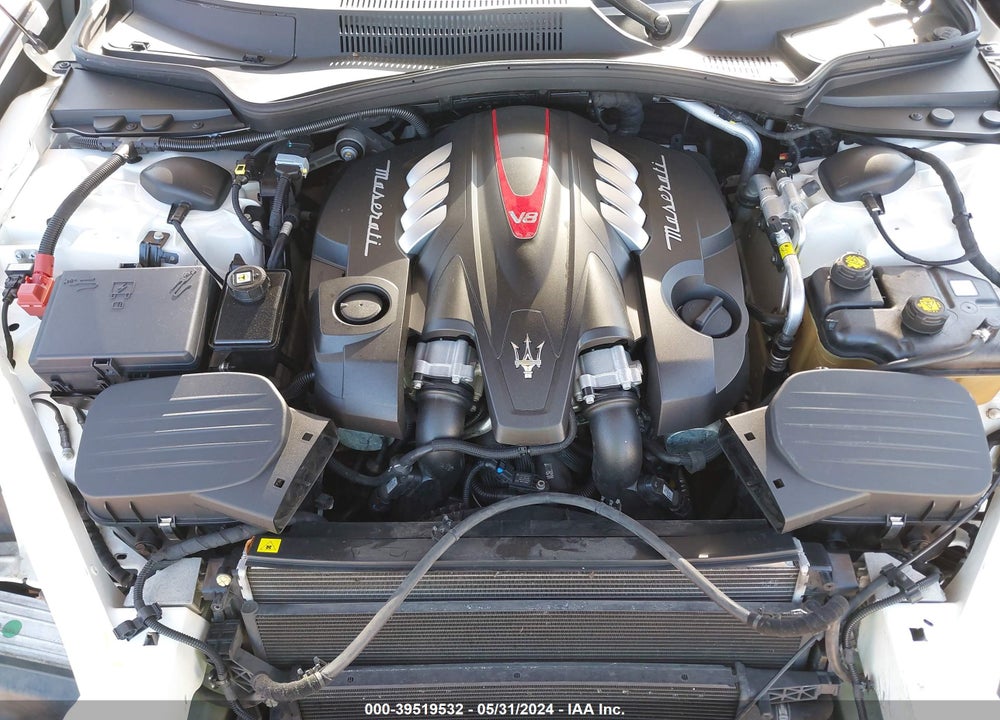 2014 MASERATI QUATTROPORTE GTS VIN: ZAM56PPAXE1087625