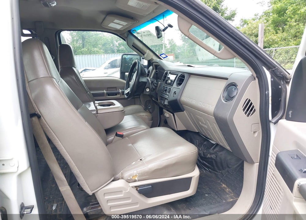2008 FORD F-350 KING RANCH/LARIAT/XL/XLT VIN: 1FTWW30R08EA62165