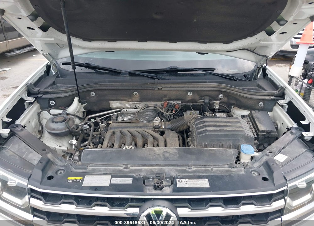 2018 VOLKSWAGEN ATLAS 3.6L V6 S VIN: 1V2AR2CA5JC543689