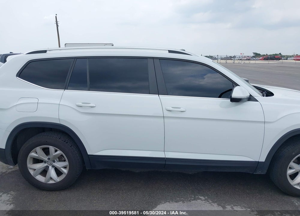 2018 VOLKSWAGEN ATLAS 3.6L V6 S VIN: 1V2AR2CA5JC543689