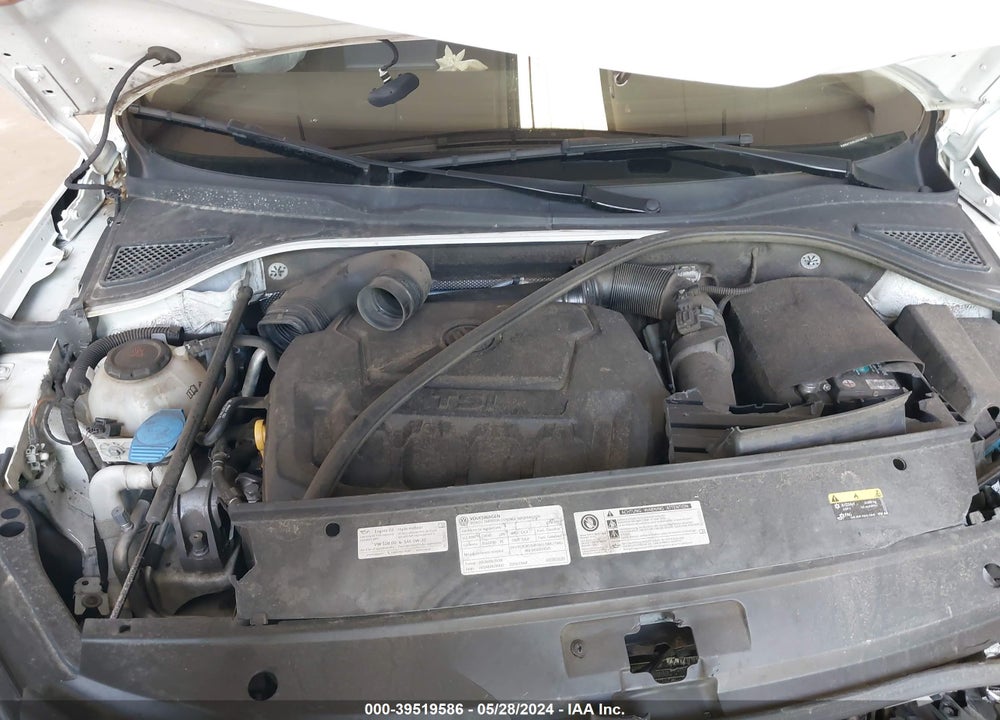 2018 VOLKSWAGEN PASSAT VIN: 1VWBA7A30JC010418