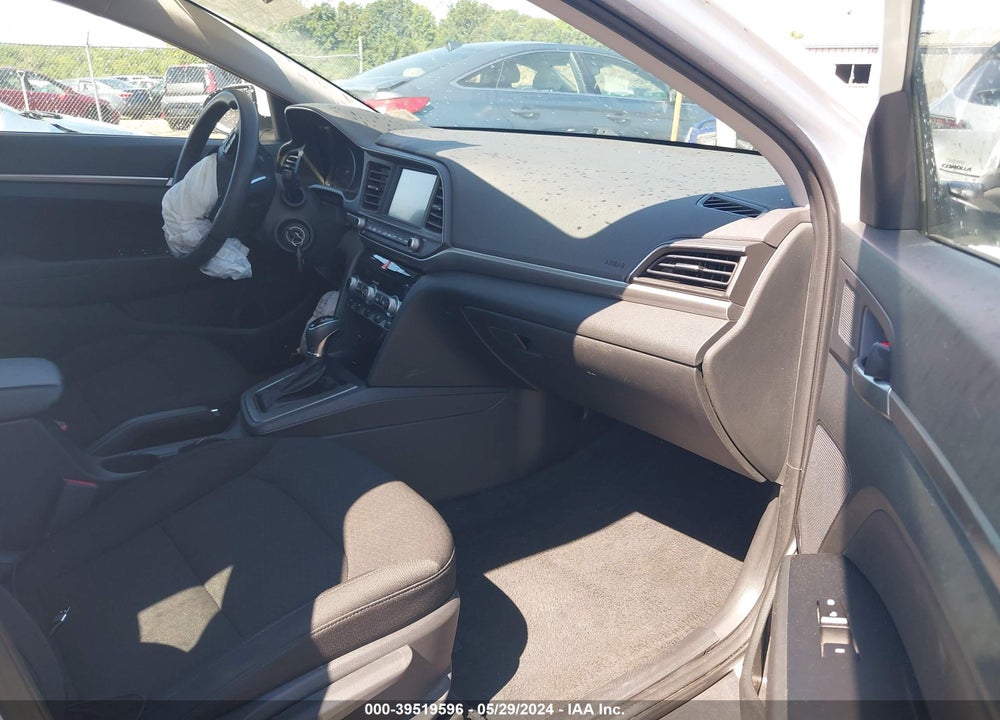 2020 HYUNDAI ELANTRA SEL VIN: 5NPD84LF7LH625178