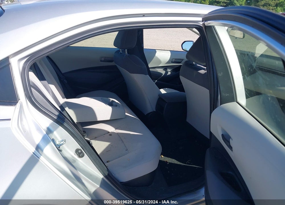 2022 TOYOTA COROLLA LE VIN: JTDEAMDE7N3012636