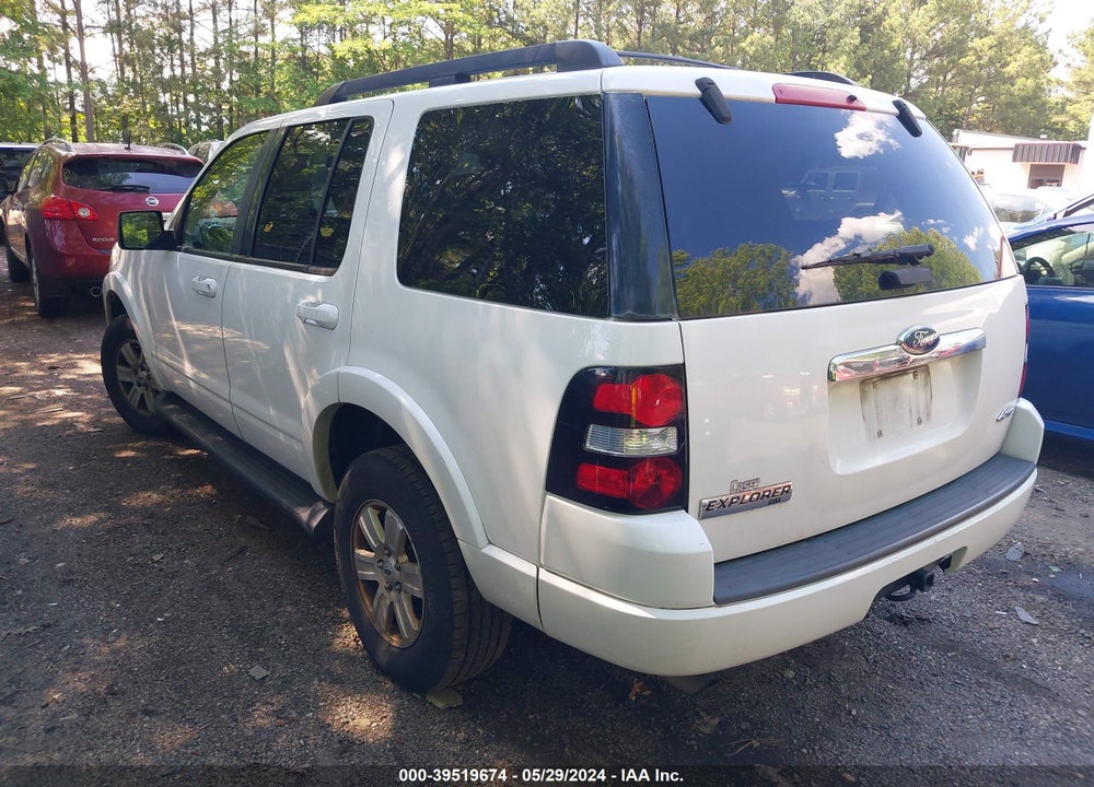 2009 FORD EXPLORER XLT VIN: 1FMEU73E29UA11030