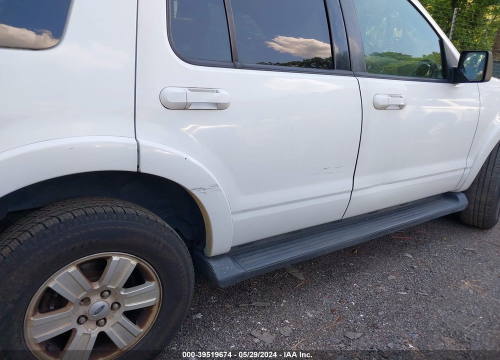 2009 FORD EXPLORER XLT VIN: 1FMEU73E29UA11030