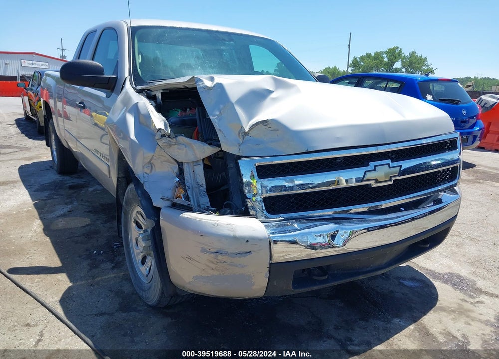 2008 CHEVROLET SILVERADO 1500 LT1 VIN: 1GCEC19C18Z104780
