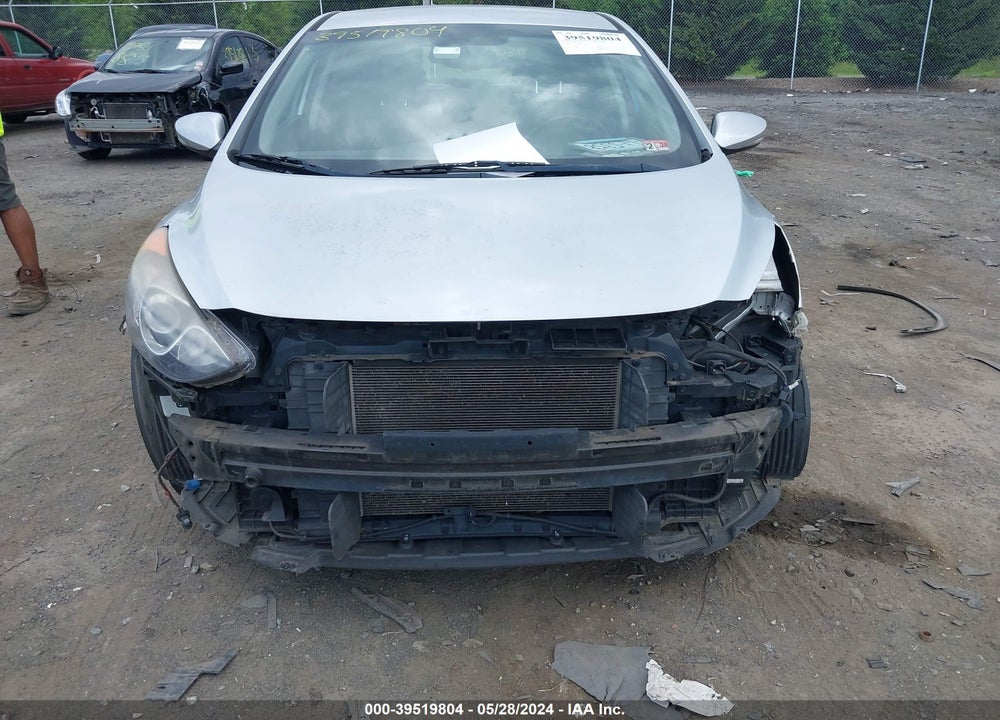 2016 HYUNDAI ELANTRA GT VIN: KMHD35LH1GU251373