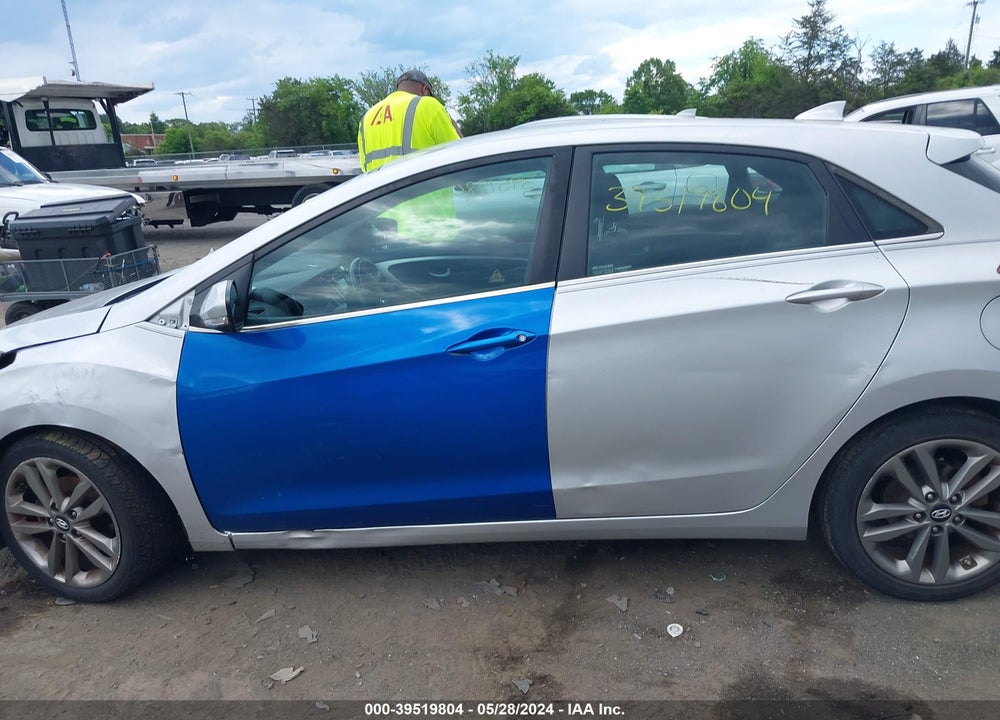 2016 HYUNDAI ELANTRA GT VIN: KMHD35LH1GU251373