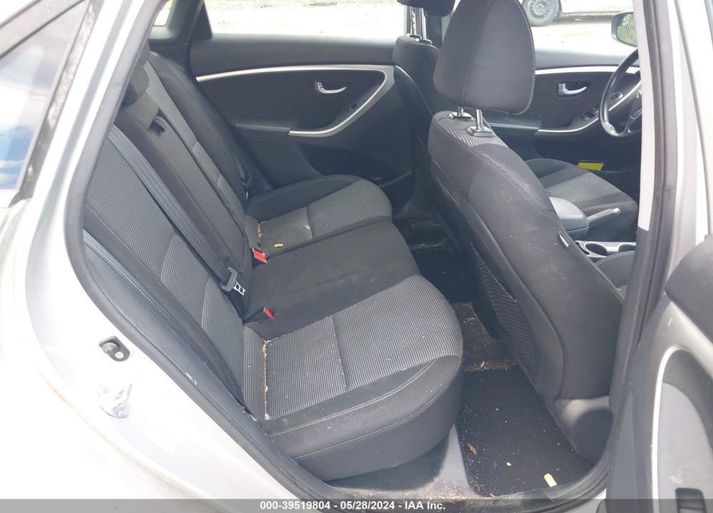 2016 HYUNDAI ELANTRA GT VIN: KMHD35LH1GU251373