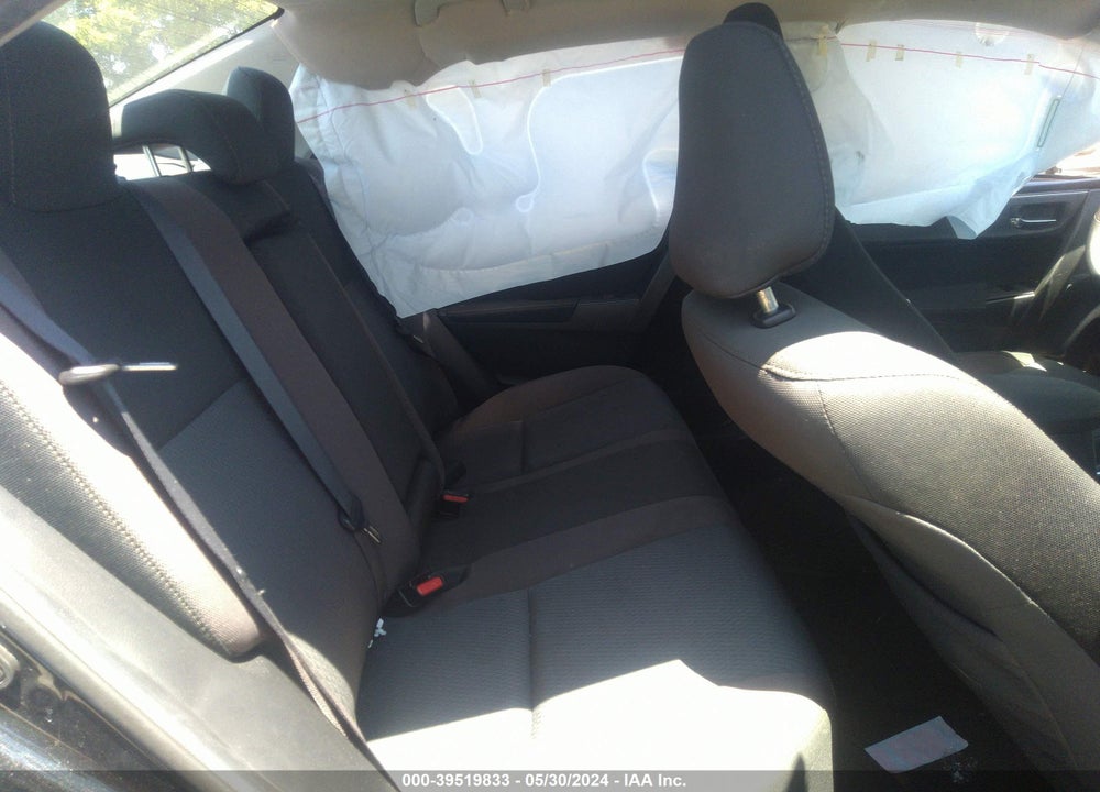 2018 TOYOTA COROLLA LE VIN: 2T1BURHE0JC018541