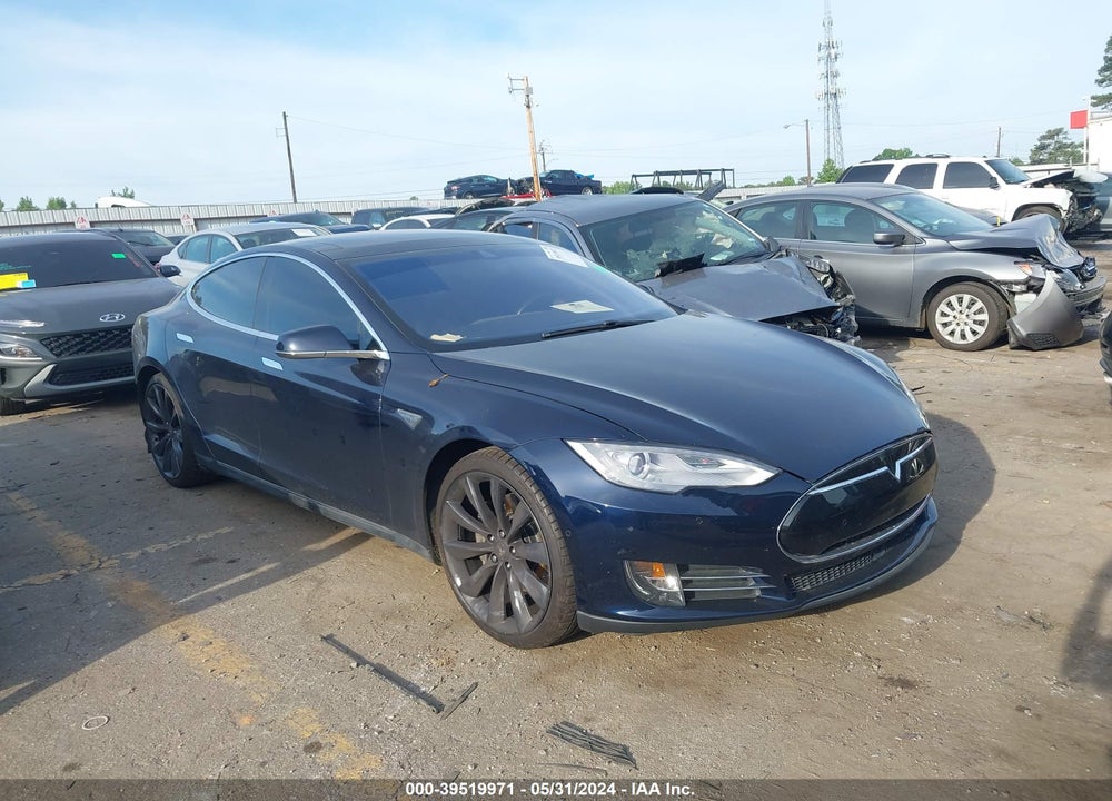 2014 TESLA MODEL S P85 VIN: 5YJSA1H19EFP63636