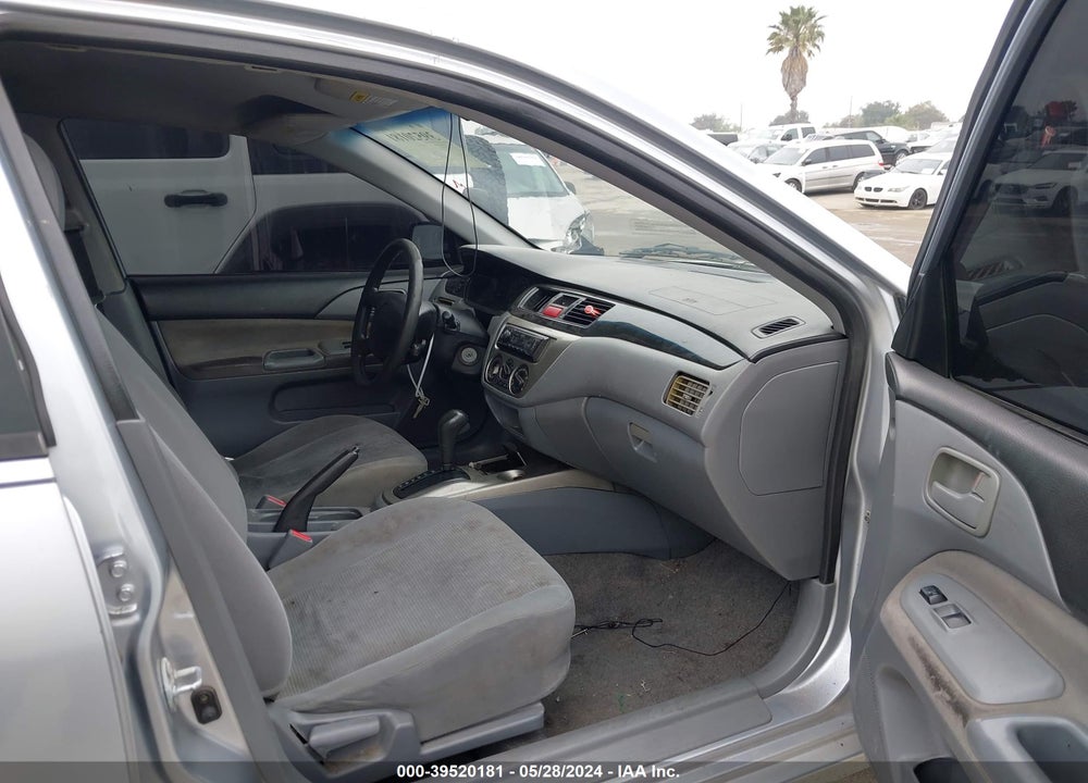 2005 MITSUBISHI LANCER ES VIN: JA3AJ26E75U050277