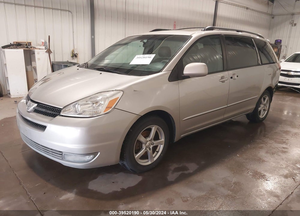 2005 TOYOTA SIENNA VIN: 5TDZA22C95S345748