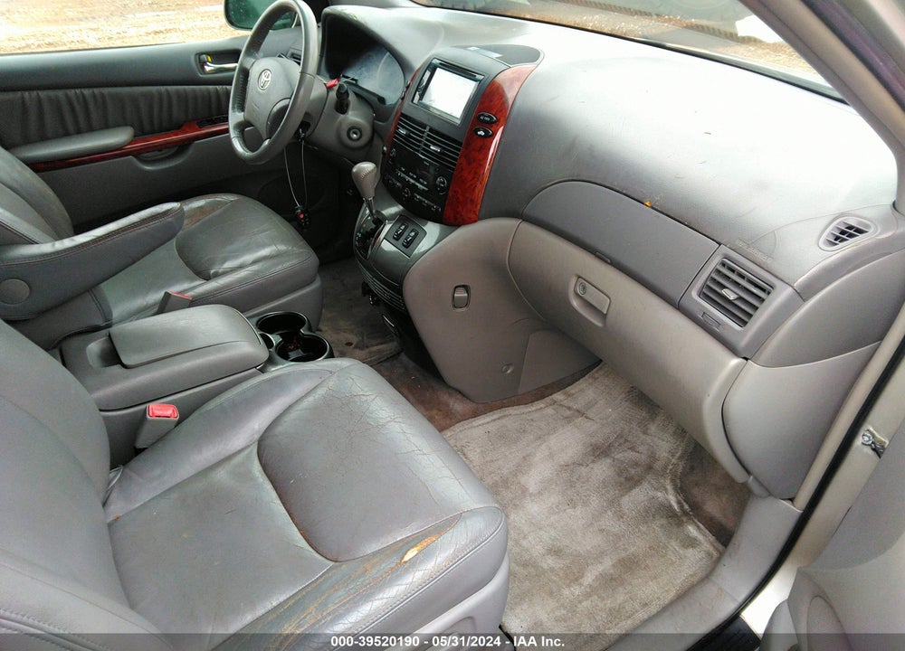 2005 TOYOTA SIENNA VIN: 5TDZA22C95S345748