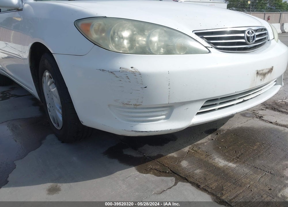 2005 TOYOTA CAMRY LE VIN: 4T1BE32K65U552382