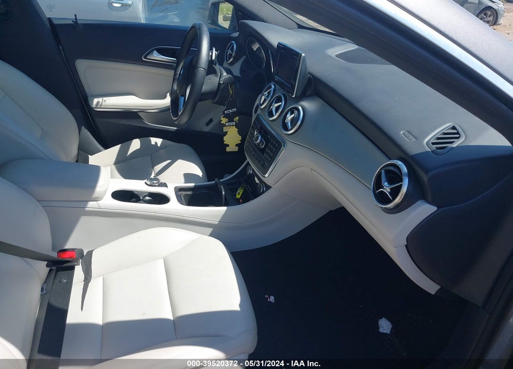 2014 MERCEDES-BENZ CLA 250 VIN: WDDSJ4EB9EN054470