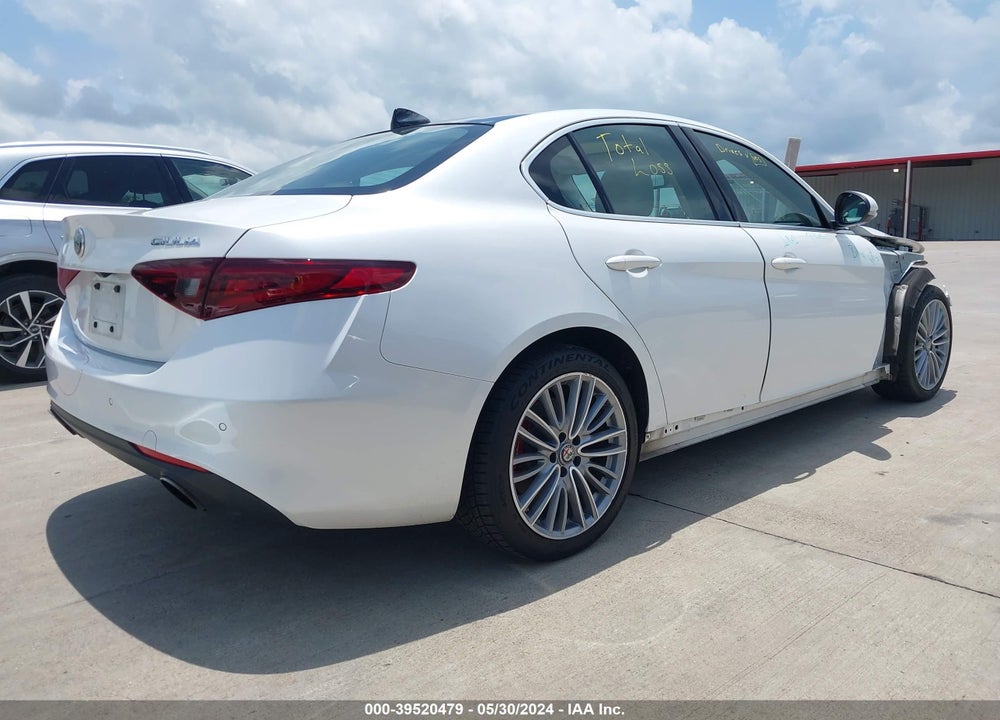 2019 ALFA ROMEO GIULIA TI LUSSO AWD VIN: ZARFANBN3K7611847