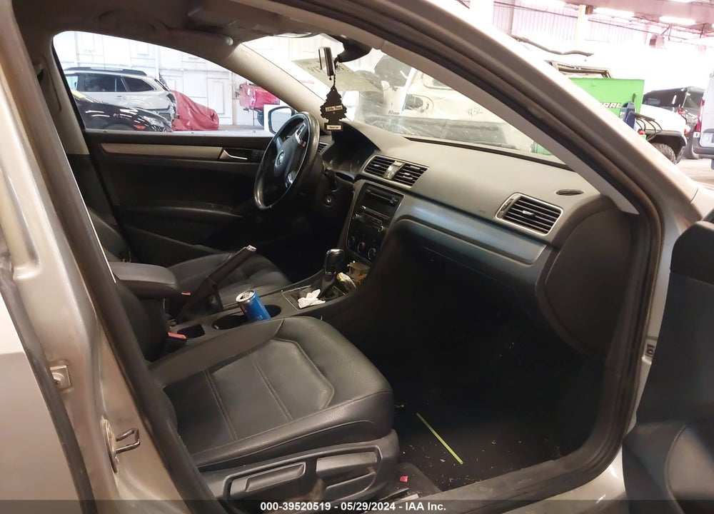 2014 VOLKSWAGEN PASSAT 1.8T WOLFSBURG EDITION VIN: 1VWAT7A35EC084851