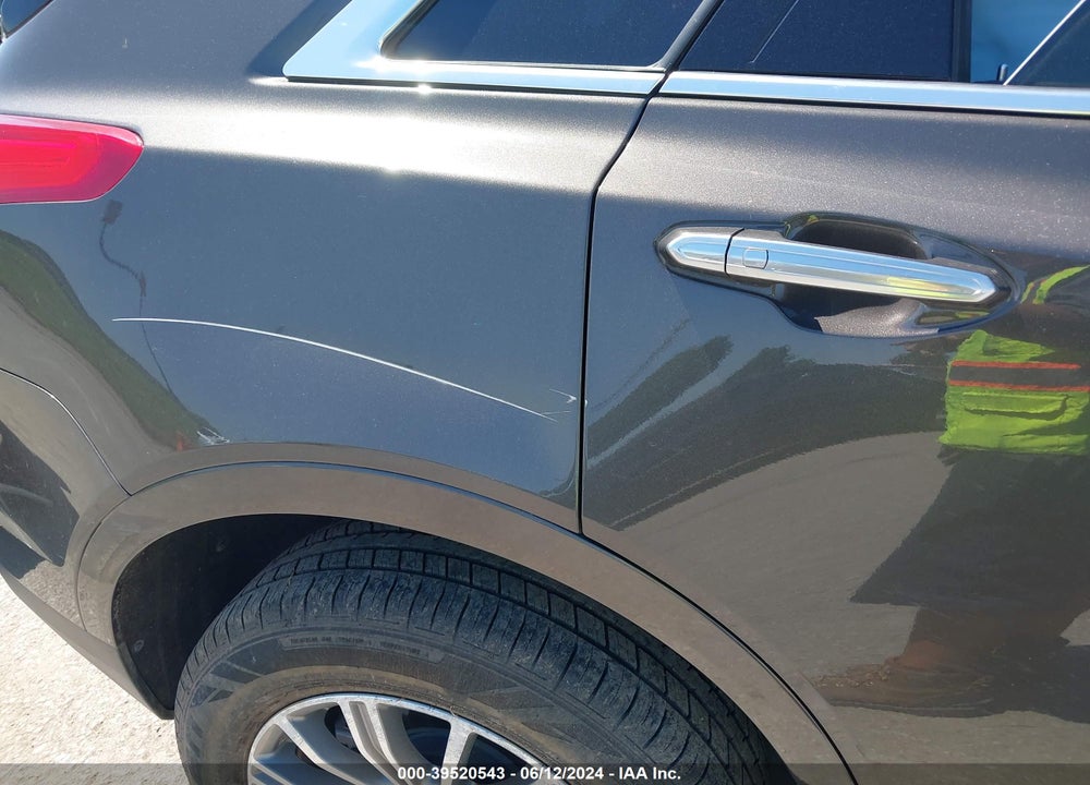 2019 CADILLAC XT5 LUXURY VIN: 1GYKNCRS3KZ243083