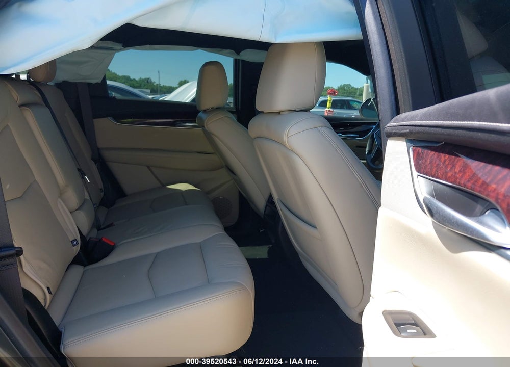 2019 CADILLAC XT5 LUXURY VIN: 1GYKNCRS3KZ243083