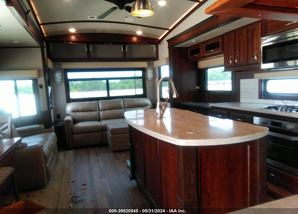 2020 JAYCO PINNACLE 32RLTS VIN: 1UJCJ0BT7L1RV0081