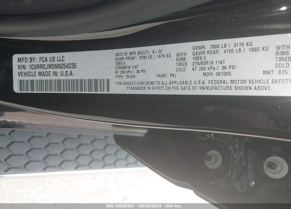 2022 RAM 1500 LAIE  4X2 5'7 BOX VIN: 1C6RREJM5NN254235