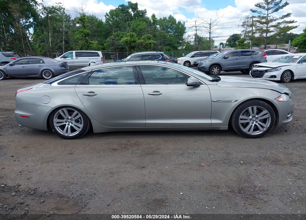 2013 JAGUAR XJ XJL PORTFOLIO VIN: SAJWJ2GD1D8V57052