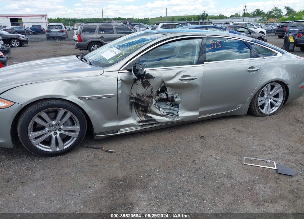 2013 JAGUAR XJ XJL PORTFOLIO VIN: SAJWJ2GD1D8V57052