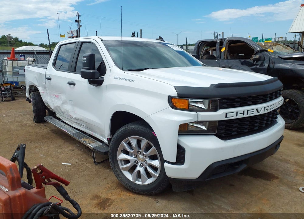 2020 CHEVROLET SILVERADO 1500 4WD SHORT BED CUSTOM VIN: 3GCUYBEF6LG340773
