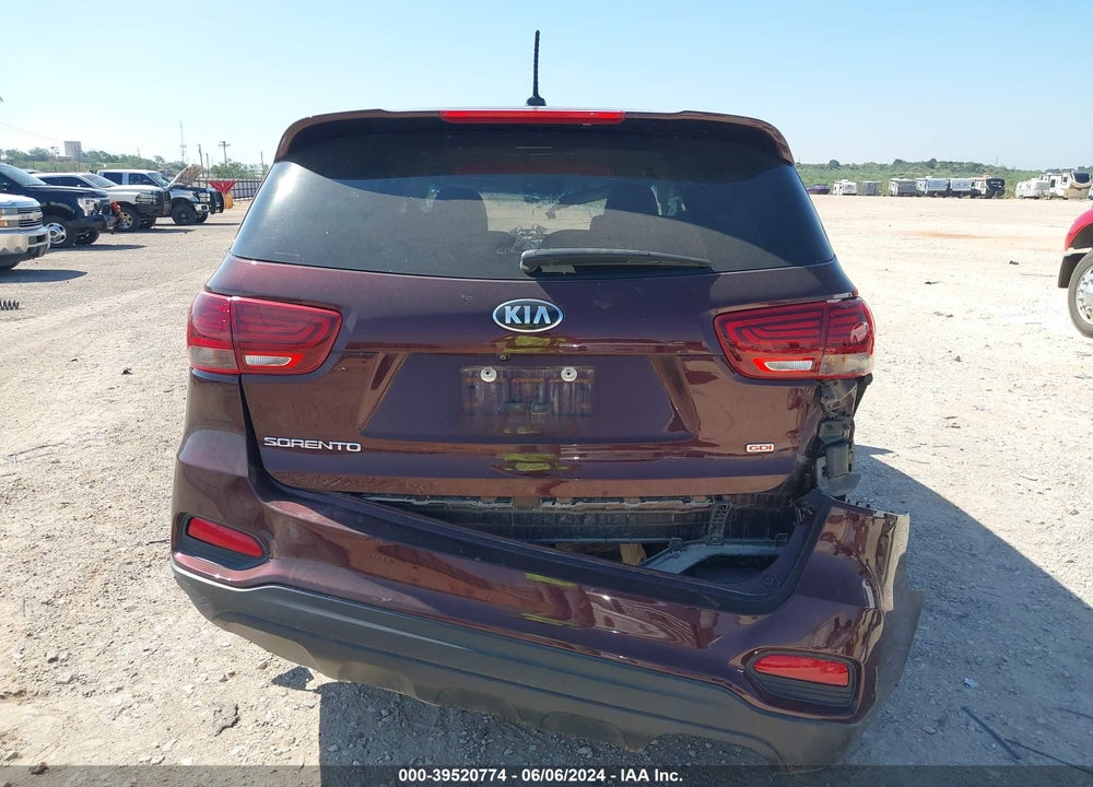 2020 KIA SORENTO 2.4L LX VIN: 5XYPG4A37LG648783