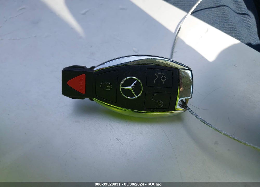 2016 MERCEDES-BENZ C 300 LUXURY/SPORT VIN: 55SWF4JB7GU151895