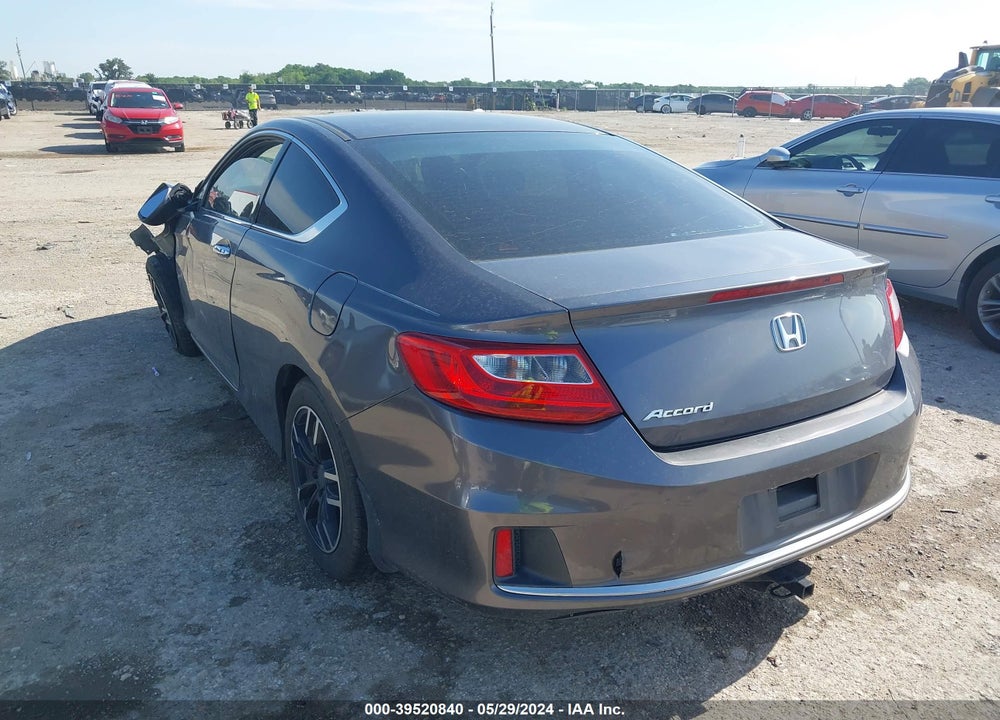 2013 HONDA ACCORD EX VIN: 1HGCT1B76DA018802