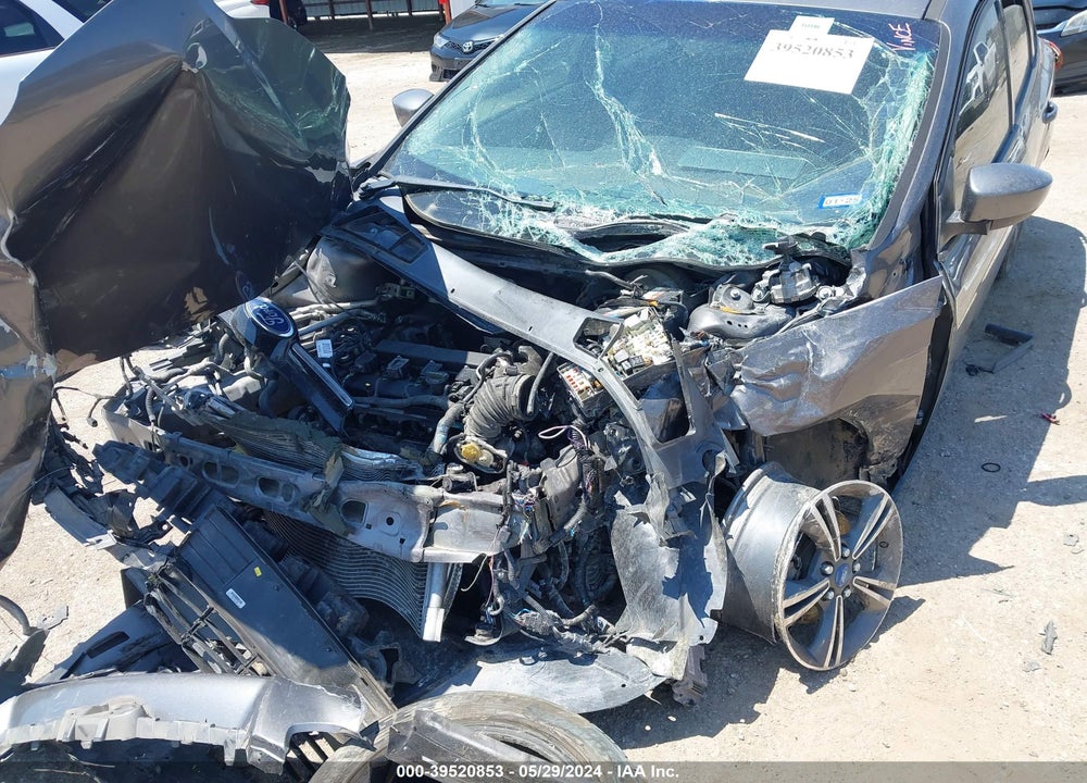2012 FORD FOCUS SE VIN: 1FAHP3F2XCL235474
