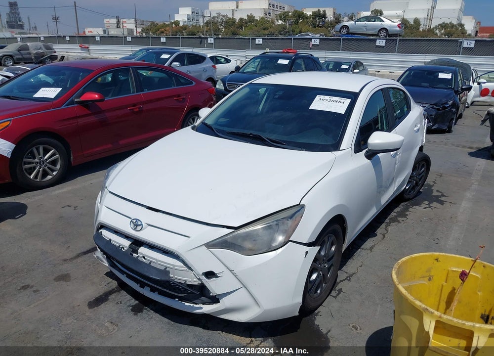 2019 TOYOTA YARIS LE VIN: 3MYDLBYVXKY523735