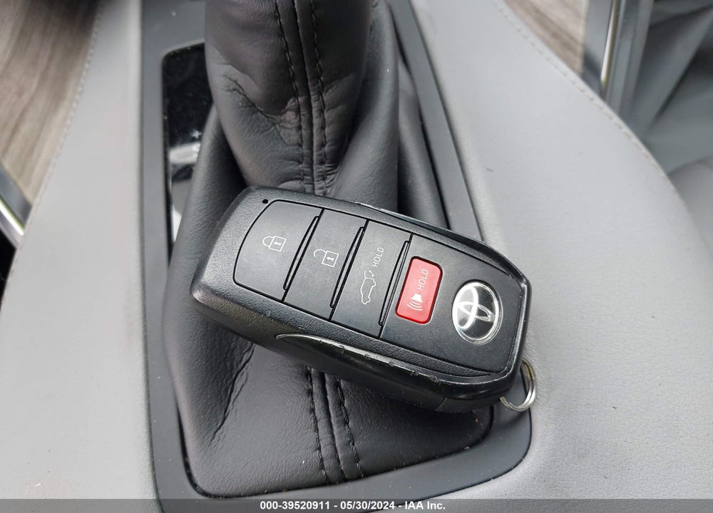 2023 TOYOTA VENZA XLE VIN: JTEAAAAH3PJ138207