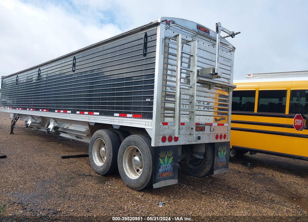 2018 TIMPTE --- VIN: 1TDH43028JB157758