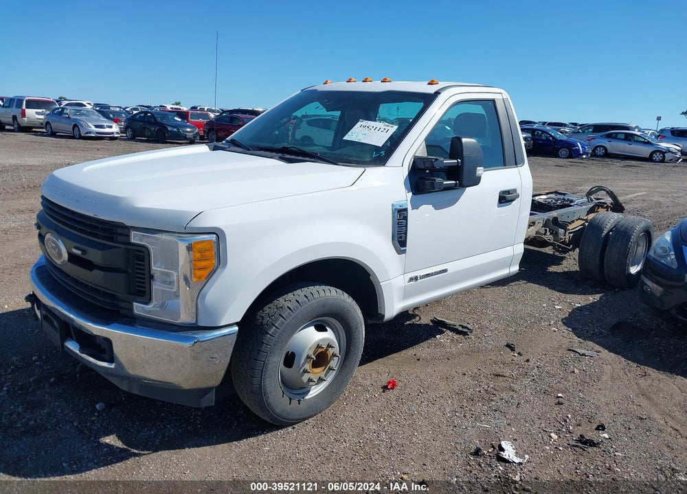 2017 FORD F-350 CHASSIS XL VIN: 1FDRF3GT7HED45799