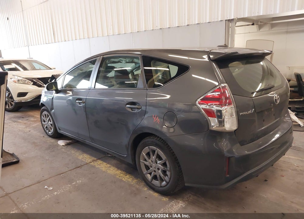 2015 TOYOTA PRIUS V THREE VIN: JTDZN3EU5FJ020589