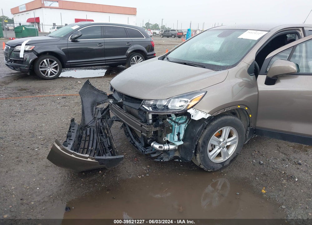 2022 CHEVROLET TRAX AWD LS VIN: KL7CJNSM8NB516235