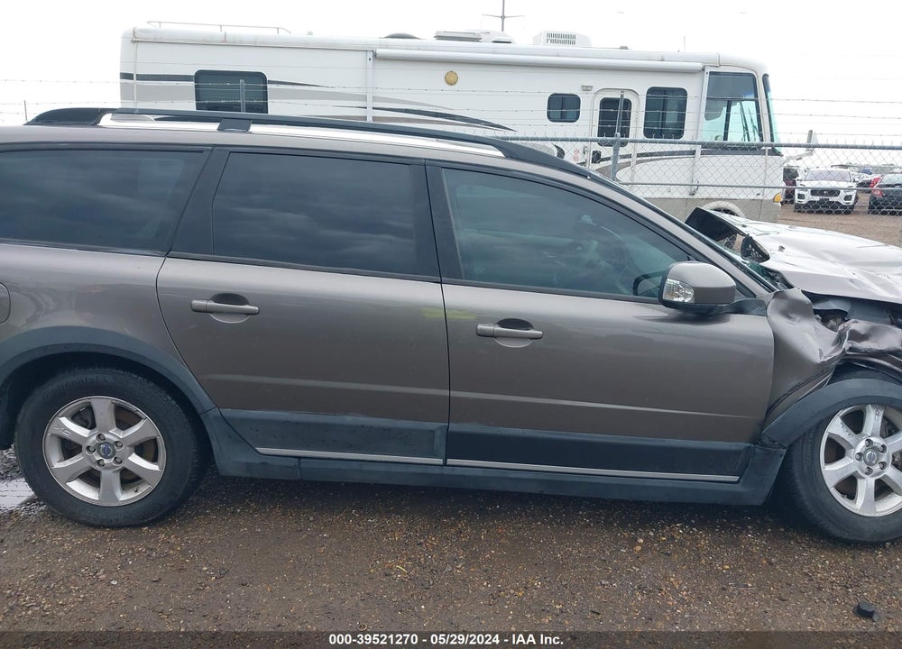 2008 VOLVO XC70 3.2 VIN: YV4BZ982381001560