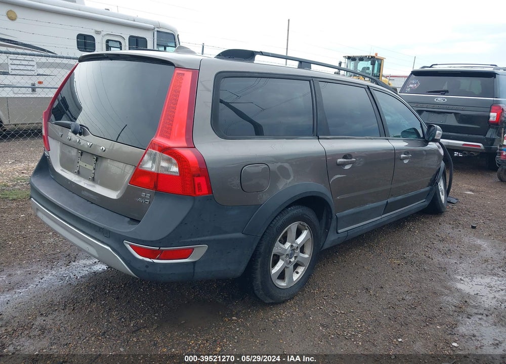 2008 VOLVO XC70 3.2 VIN: YV4BZ982381001560