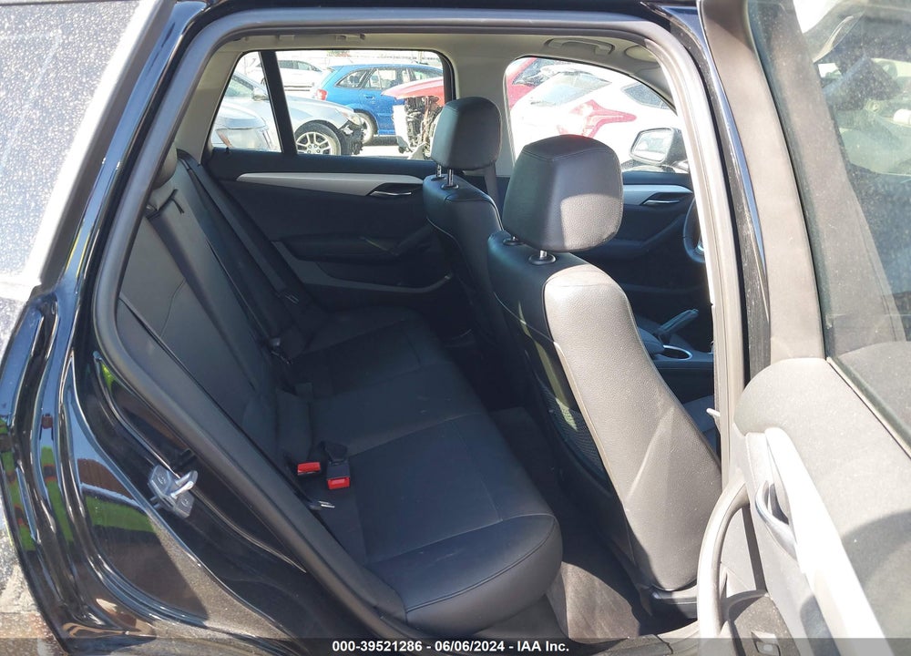2015 BMW X1 XDRIVE28I VIN: WBAVL1C54FVY31780